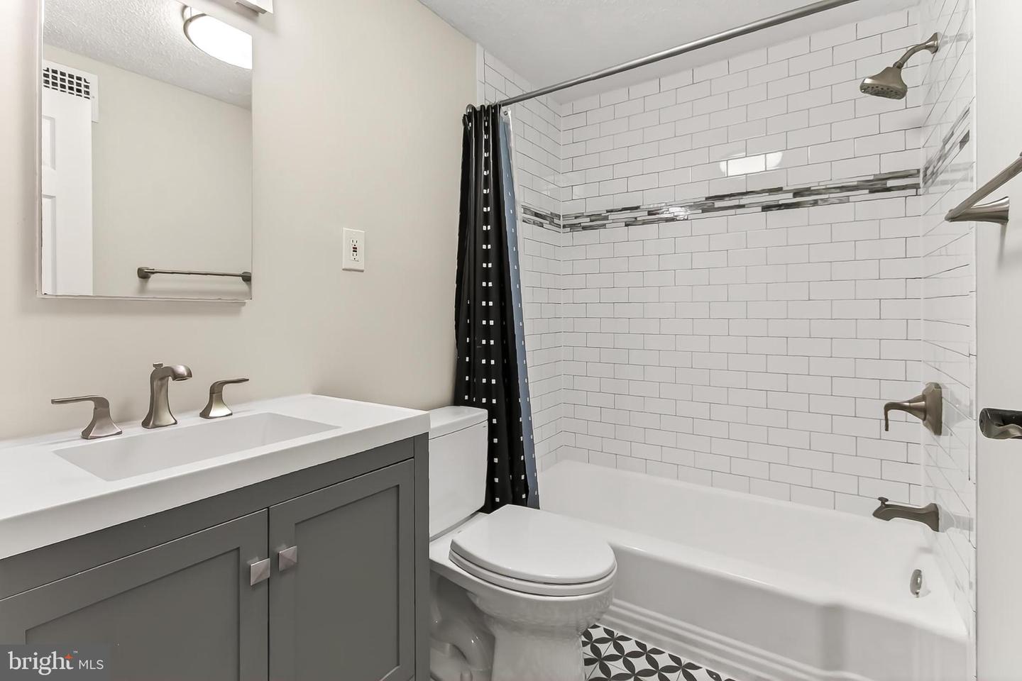 1931 N CLEVELAND ST #409, ARLINGTON, Virginia 22201, 1 Bedroom Bedrooms, ,1 BathroomBathrooms,Residential,For sale,1931 N CLEVELAND ST #409,VAAR2064300 MLS # VAAR2064300