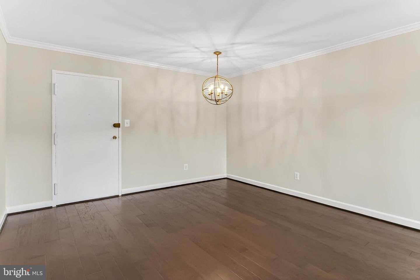 1931 N CLEVELAND ST #409, ARLINGTON, Virginia 22201, 1 Bedroom Bedrooms, ,1 BathroomBathrooms,Residential,For sale,1931 N CLEVELAND ST #409,VAAR2064300 MLS # VAAR2064300