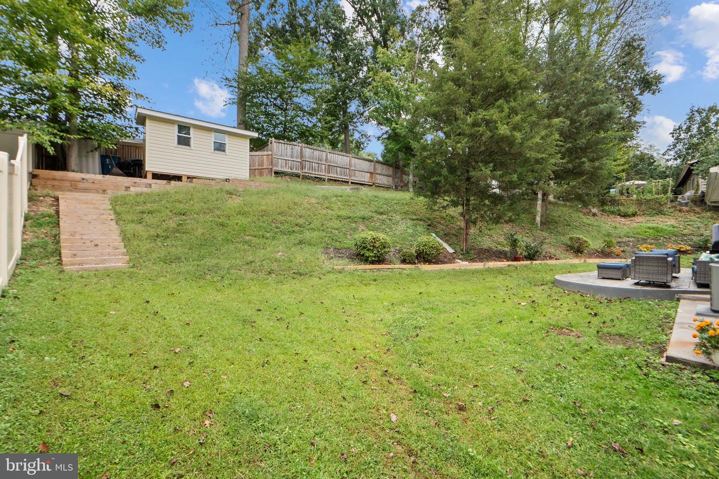 7222 WILLOW OAK PL, SPRINGFIELD, Virginia 22153, 4 Bedrooms Bedrooms, 7 Rooms Rooms,3 BathroomsBathrooms,Residential,For sale,7222 WILLOW OAK PL,VAFX2269958 MLS # VAFX2269958