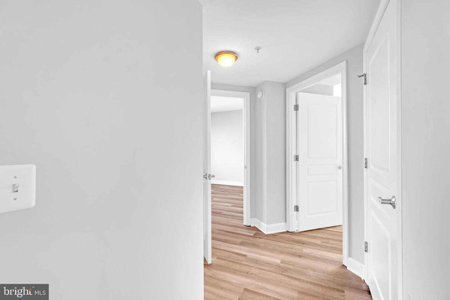 2451 MIDTOWN AVE #714, ALEXANDRIA, Virginia 22303, 2 Bedrooms Bedrooms, ,2 BathroomsBathrooms,Residential,For sale,2451 MIDTOWN AVE #714,VAFX2270004 MLS # VAFX2270004
