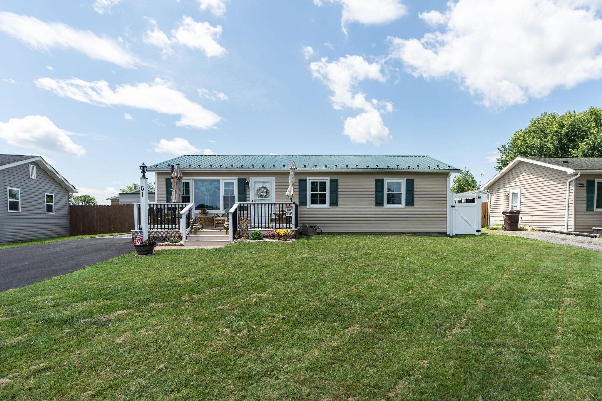 61 KENDRICK AVE, VERONA, Virginia 24482, 3 Bedrooms Bedrooms, ,1 BathroomBathrooms,Residential,61 KENDRICK AVE,668645 MLS # 668645