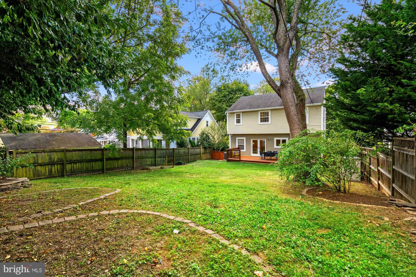 202 W GEORGE MASON RD, FALLS CHURCH, Virginia 22046, 4 Bedrooms Bedrooms, 14 Rooms Rooms,3 BathroomsBathrooms,Residential,For sale,202 W GEORGE MASON RD,VAFA2003238 MLS # VAFA2003238