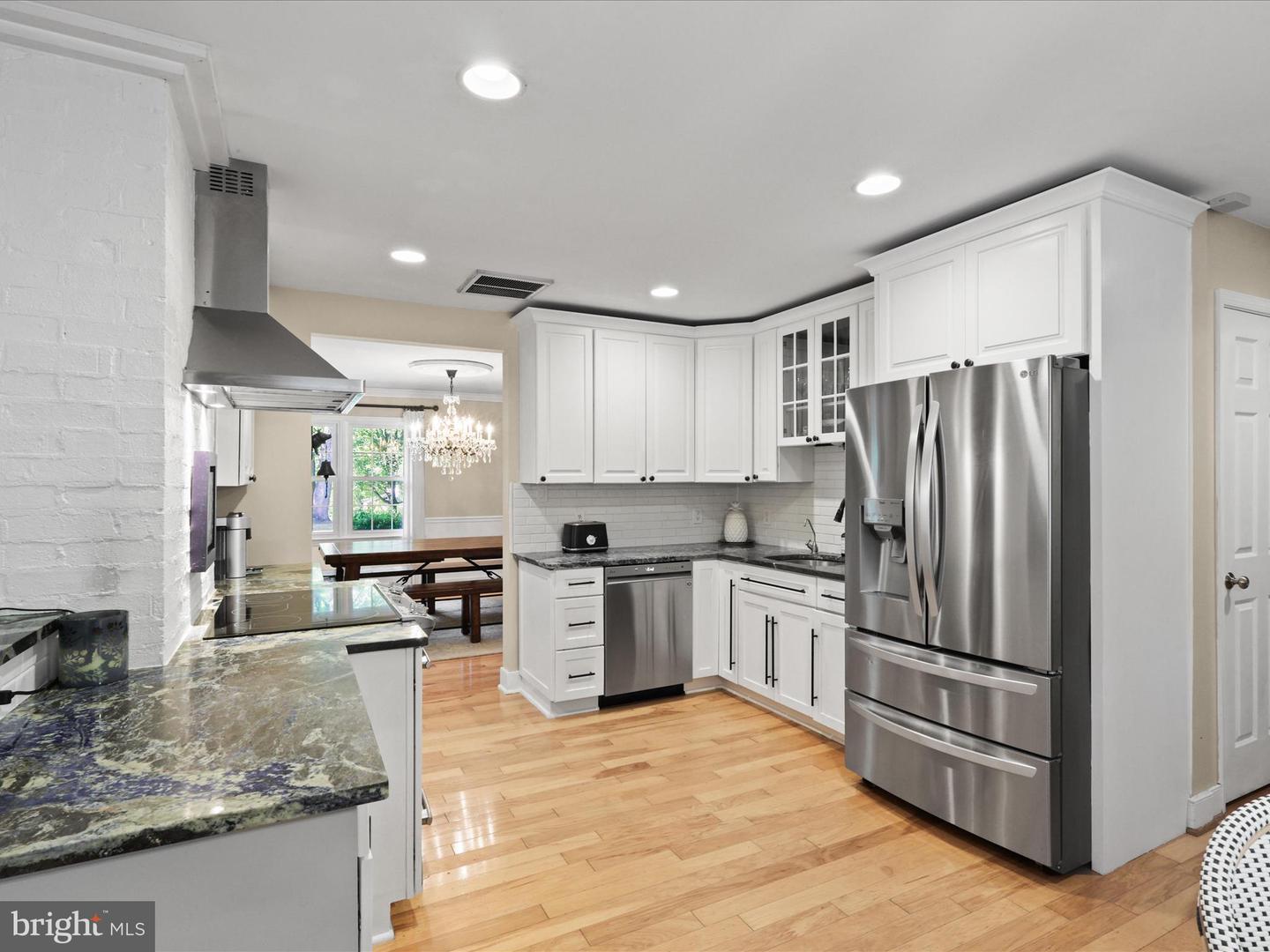 11607 HELMONT DR, OAKTON, Virginia 22124, 4 Bedrooms Bedrooms, ,2 BathroomsBathrooms,Residential,For sale,11607 HELMONT DR,VAFX2263330 MLS # VAFX2263330