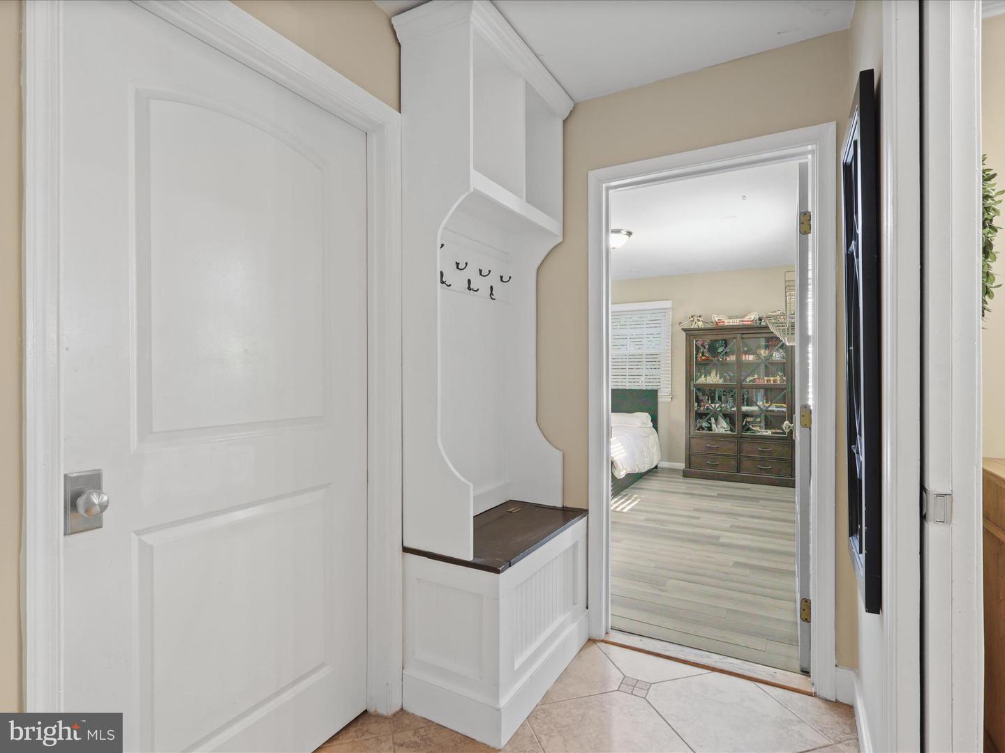11607 HELMONT DR, OAKTON, Virginia 22124, 4 Bedrooms Bedrooms, ,2 BathroomsBathrooms,Residential,For sale,11607 HELMONT DR,VAFX2263330 MLS # VAFX2263330