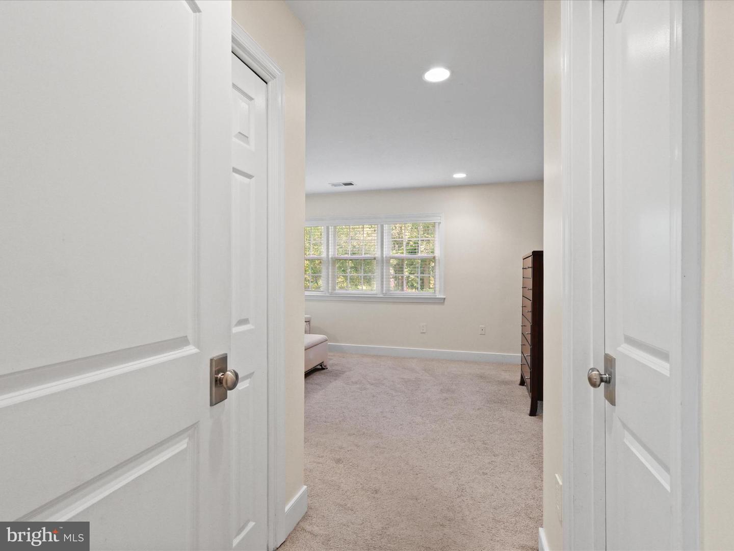 11607 HELMONT DR, OAKTON, Virginia 22124, 4 Bedrooms Bedrooms, ,2 BathroomsBathrooms,Residential,For sale,11607 HELMONT DR,VAFX2263330 MLS # VAFX2263330