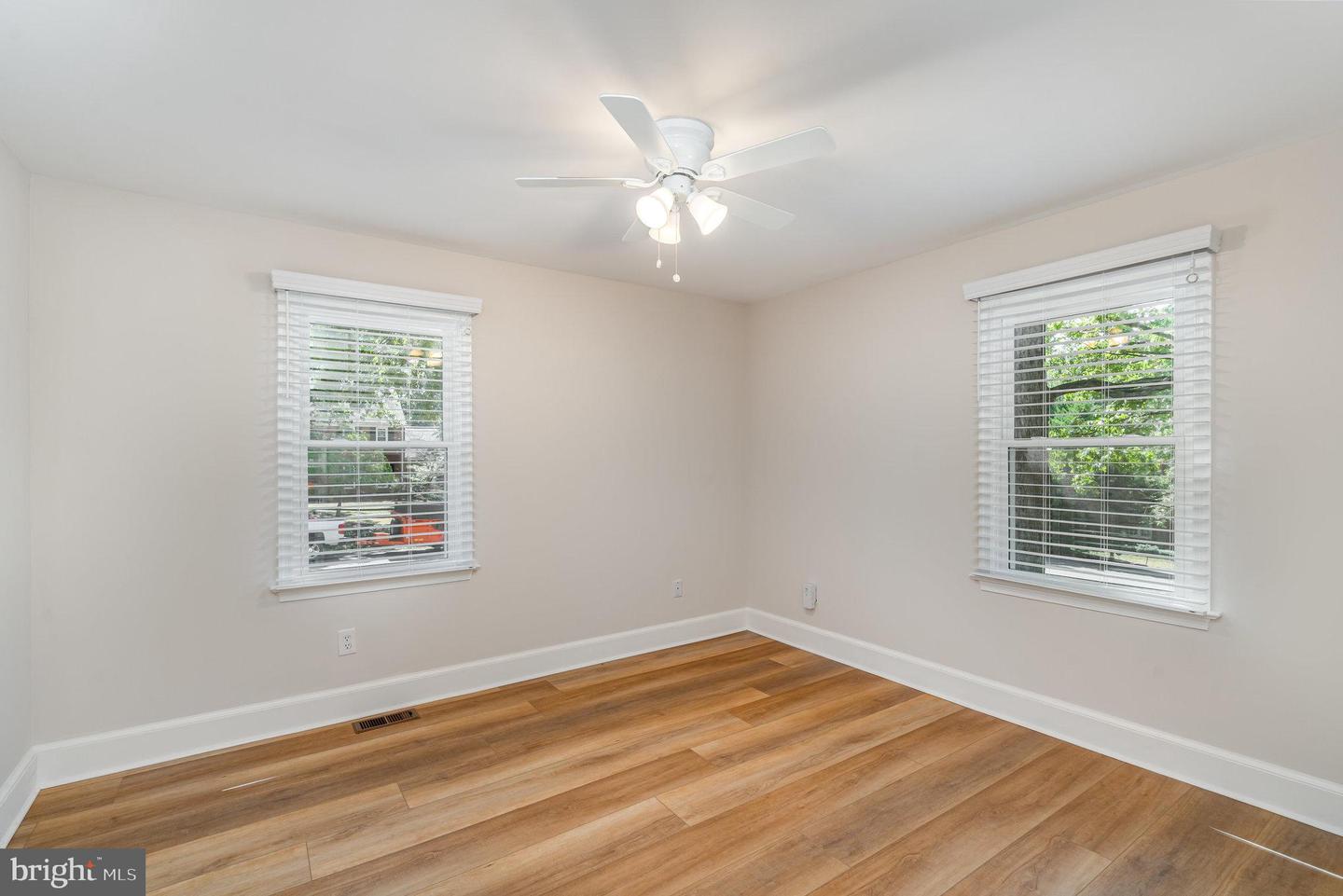 2 HUNTERS CT, FREDERICKSBURG, Virginia 22405, 4 Bedrooms Bedrooms, ,3 BathroomsBathrooms,Residential,For sale,2 HUNTERS CT,VAST2042568 MLS # VAST2042568
