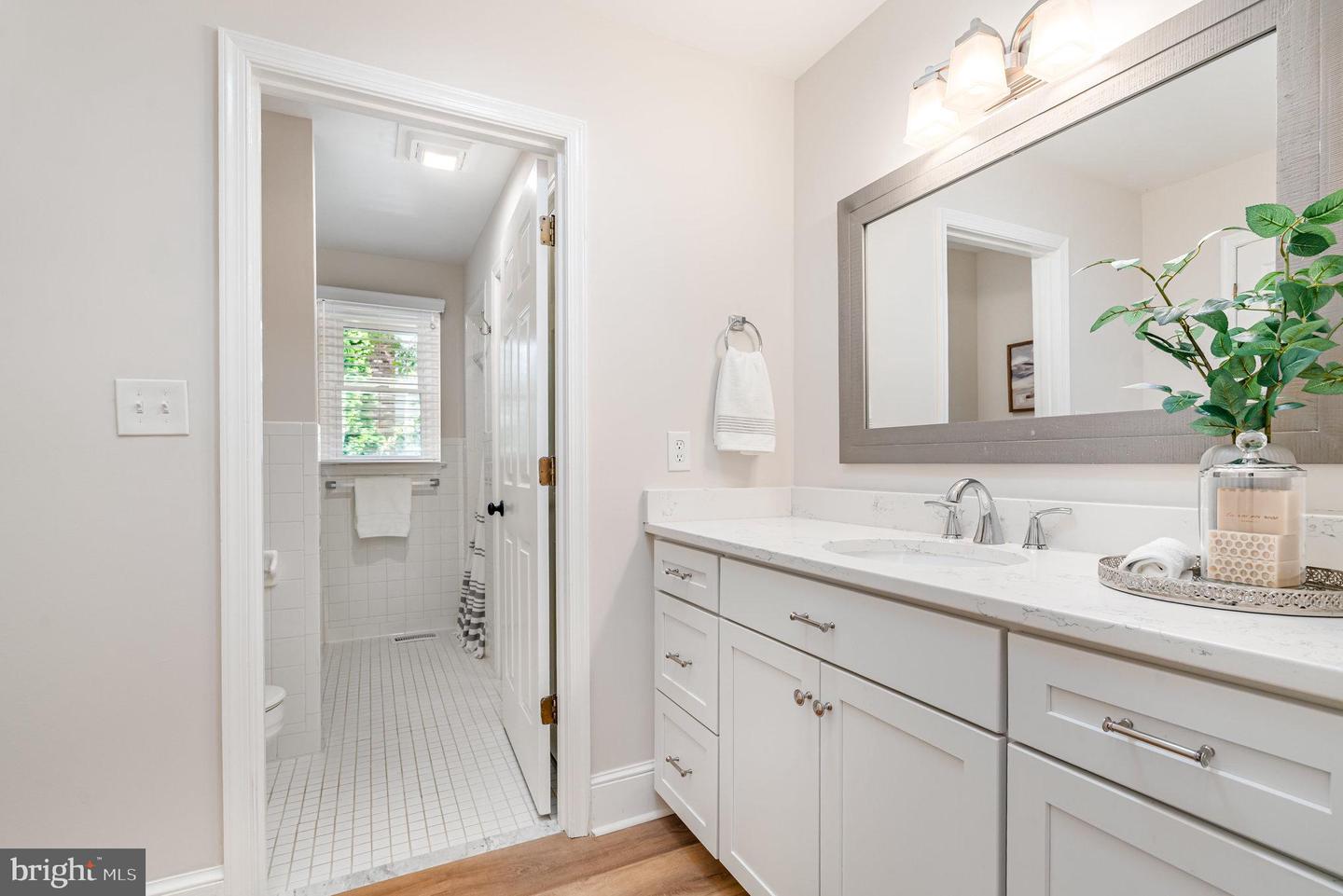 2 HUNTERS CT, FREDERICKSBURG, Virginia 22405, 4 Bedrooms Bedrooms, ,3 BathroomsBathrooms,Residential,For sale,2 HUNTERS CT,VAST2042568 MLS # VAST2042568