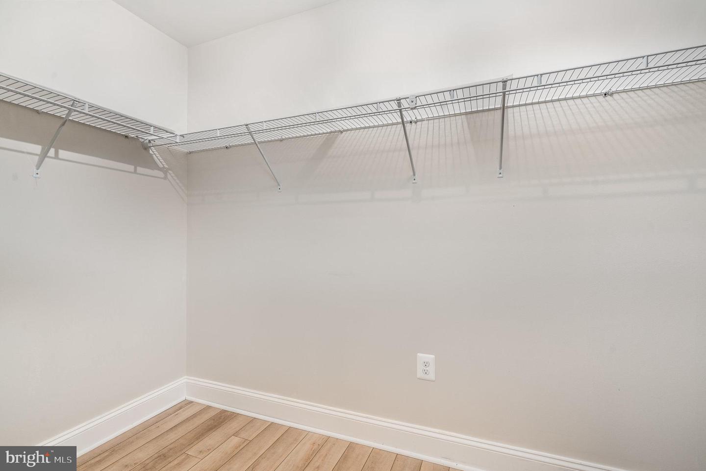 2 HUNTERS CT, FREDERICKSBURG, Virginia 22405, 4 Bedrooms Bedrooms, ,3 BathroomsBathrooms,Residential,For sale,2 HUNTERS CT,VAST2042568 MLS # VAST2042568
