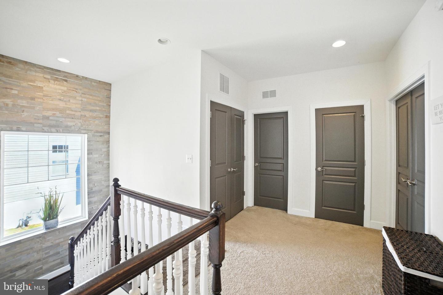 3365 SOARING CIR, WOODBRIDGE, Virginia 22193, 5 Bedrooms Bedrooms, ,4 BathroomsBathrooms,Residential,For sale,3365 SOARING CIR,VAPW2104030 MLS # VAPW2104030