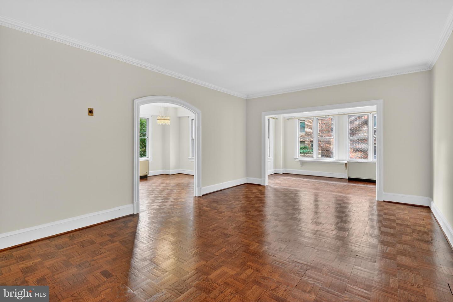 4000 CATHEDRAL AVE NW #208B, WASHINGTON, District Of Columbia 20016, 1 Bedroom Bedrooms, ,1 BathroomBathrooms,Residential,For sale,4000 CATHEDRAL AVE NW #208B,DCDC2223950 MLS # DCDC2223950