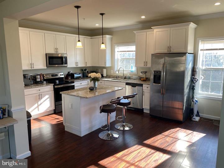 2510 ELVANS RD SE, WASHINGTON, District Of Columbia 20020, 5 Bedrooms Bedrooms, ,3 BathroomsBathrooms,Residential,For sale,2510 ELVANS RD SE,DCDC2224028 MLS # DCDC2224028