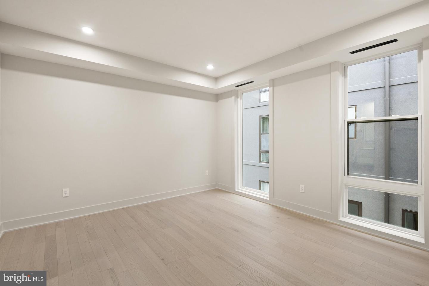 6116 30TH ST NW, WASHINGTON, District Of Columbia 20015, 7 Bedrooms Bedrooms, ,6 BathroomsBathrooms,Residential,For sale,6116 30TH ST NW,DCDC2224182 MLS # DCDC2224182