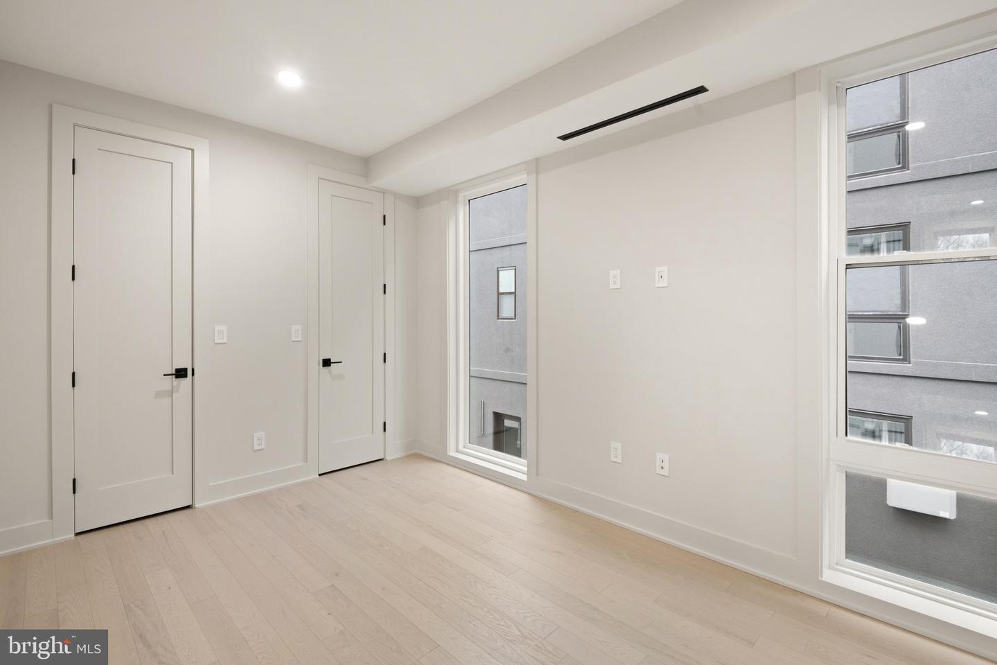 6116 30TH ST NW, WASHINGTON, District Of Columbia 20015, 7 Bedrooms Bedrooms, ,6 BathroomsBathrooms,Residential,For sale,6116 30TH ST NW,DCDC2224182 MLS # DCDC2224182