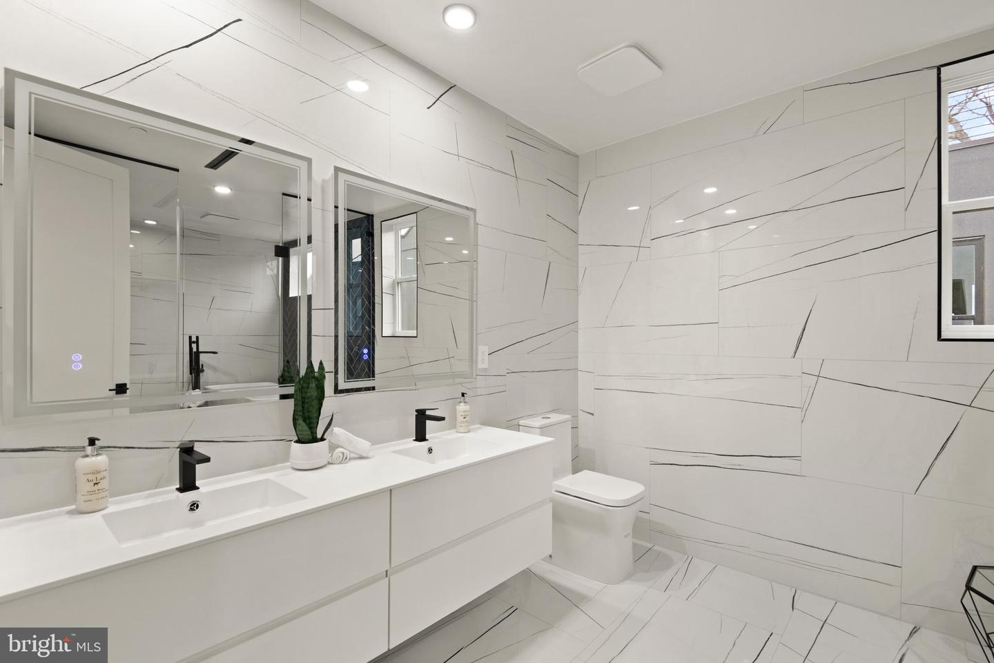 6116 30TH ST NW, WASHINGTON, District Of Columbia 20015, 7 Bedrooms Bedrooms, ,6 BathroomsBathrooms,Residential,For sale,6116 30TH ST NW,DCDC2224182 MLS # DCDC2224182