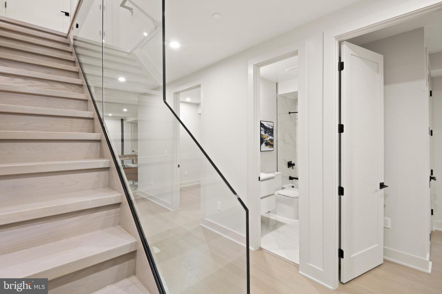 6116 30TH ST NW, WASHINGTON, District Of Columbia 20015, 7 Bedrooms Bedrooms, ,6 BathroomsBathrooms,Residential,For sale,6116 30TH ST NW,DCDC2224182 MLS # DCDC2224182