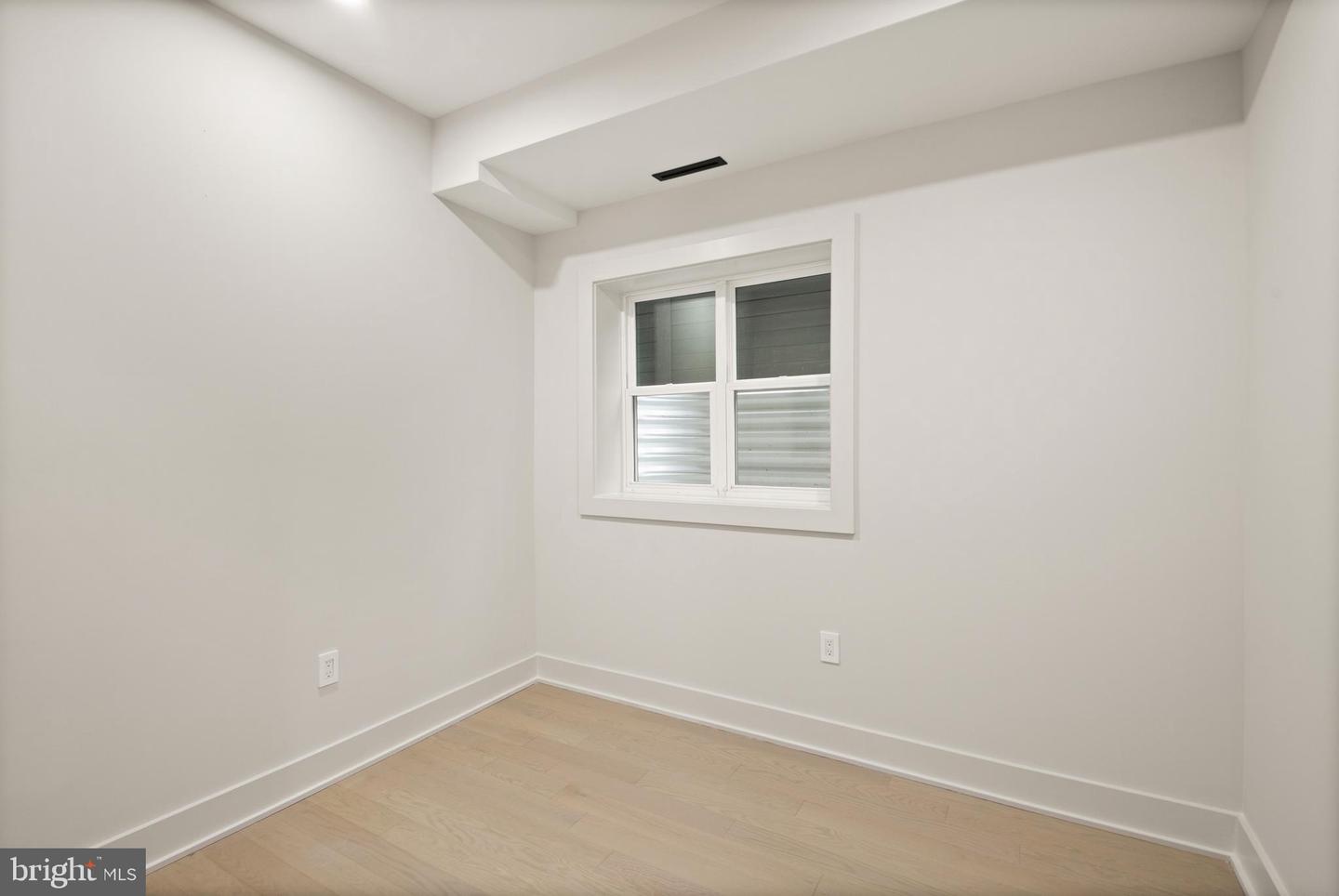 6116 30TH ST NW, WASHINGTON, District Of Columbia 20015, 7 Bedrooms Bedrooms, ,6 BathroomsBathrooms,Residential,For sale,6116 30TH ST NW,DCDC2224182 MLS # DCDC2224182