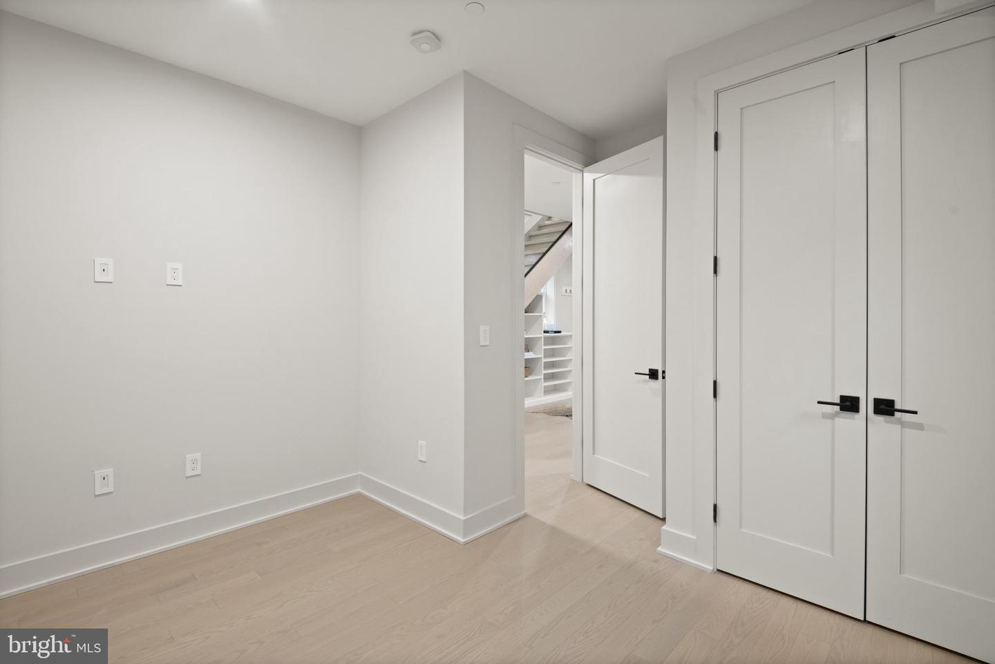 6116 30TH ST NW, WASHINGTON, District Of Columbia 20015, 7 Bedrooms Bedrooms, ,6 BathroomsBathrooms,Residential,For sale,6116 30TH ST NW,DCDC2224182 MLS # DCDC2224182
