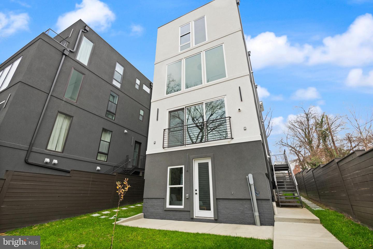 6116 30TH ST NW, WASHINGTON, District Of Columbia 20015, 7 Bedrooms Bedrooms, ,6 BathroomsBathrooms,Residential,For sale,6116 30TH ST NW,DCDC2224182 MLS # DCDC2224182