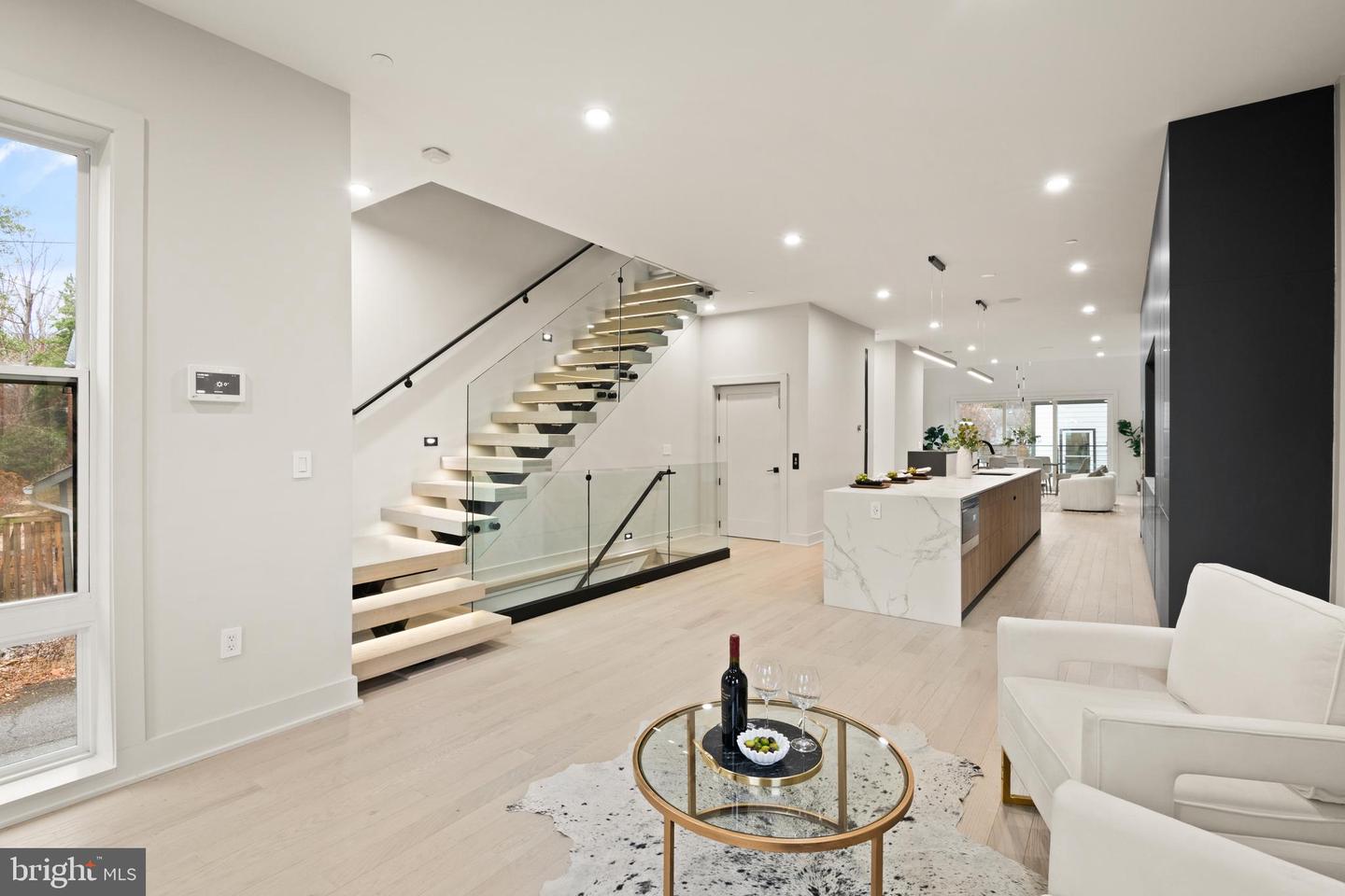6116 30TH ST NW, WASHINGTON, District Of Columbia 20015, 7 Bedrooms Bedrooms, ,6 BathroomsBathrooms,Residential,For sale,6116 30TH ST NW,DCDC2224182 MLS # DCDC2224182