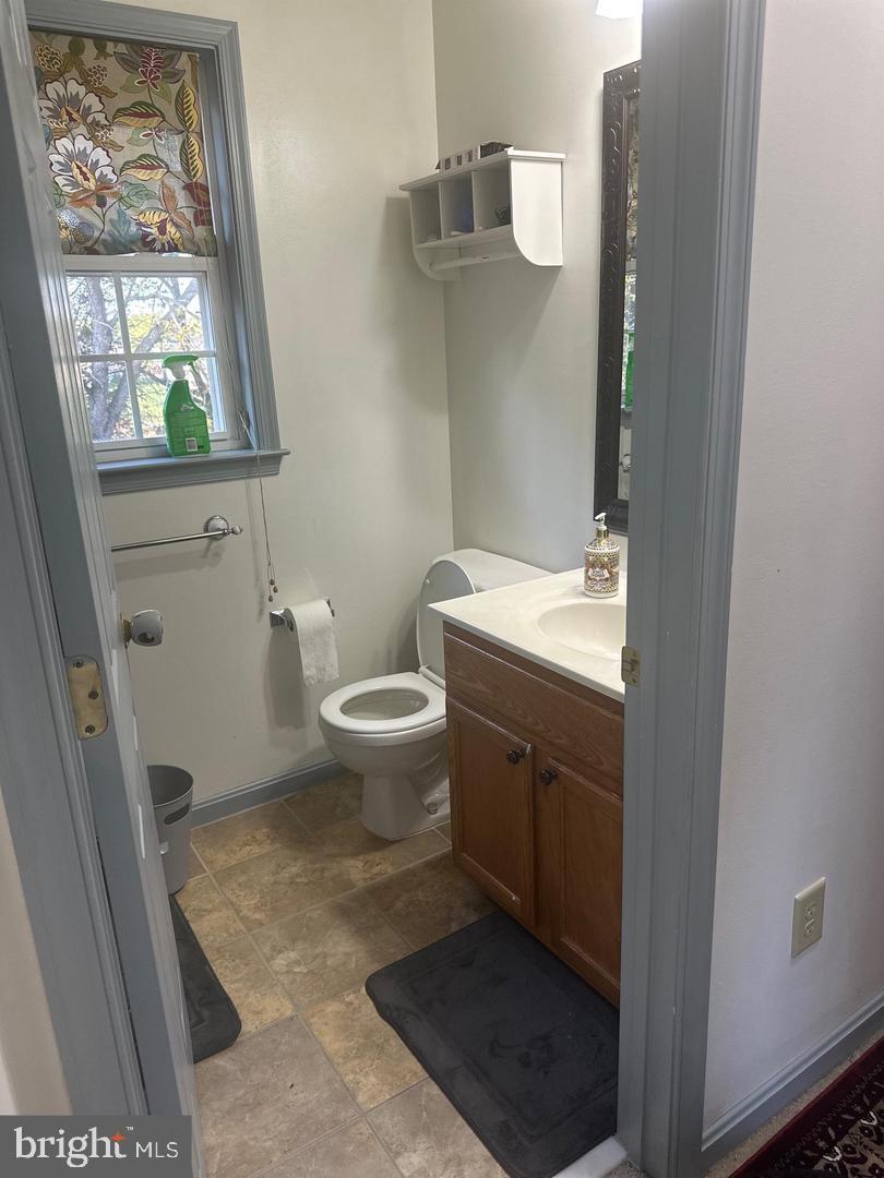 6015 SUNNY MEADOWS DR, FREDERICKSBURG, Virginia 22407, 3 Bedrooms Bedrooms, ,2 BathroomsBathrooms,Residential,For sale,6015 SUNNY MEADOWS DR,VASP2036570 MLS # VASP2036570