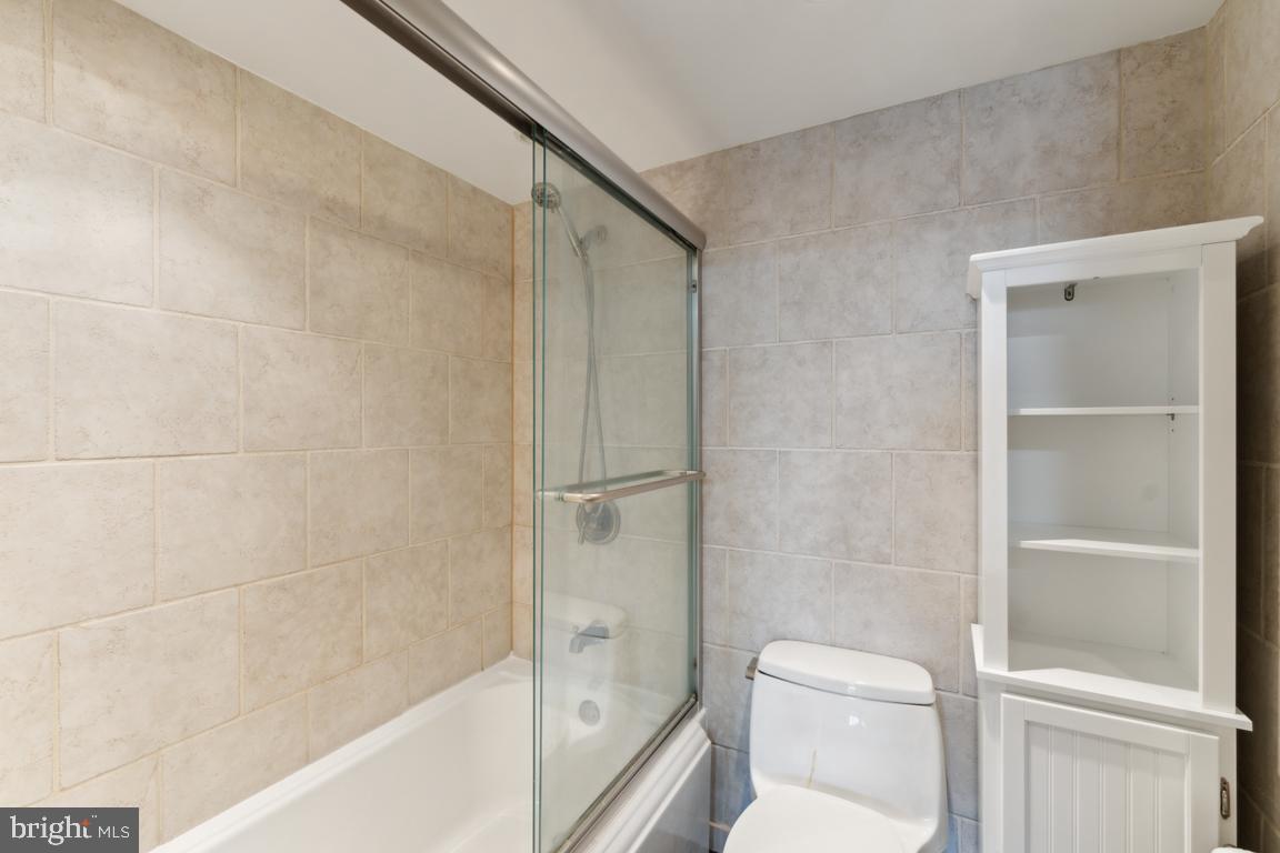 900 N STAFFORD ST #1117, ARLINGTON, Virginia 22203, 3 Bedrooms Bedrooms, ,2 BathroomsBathrooms,Residential,For sale,900 N STAFFORD ST #1117,VAAR2064330 MLS # VAAR2064330