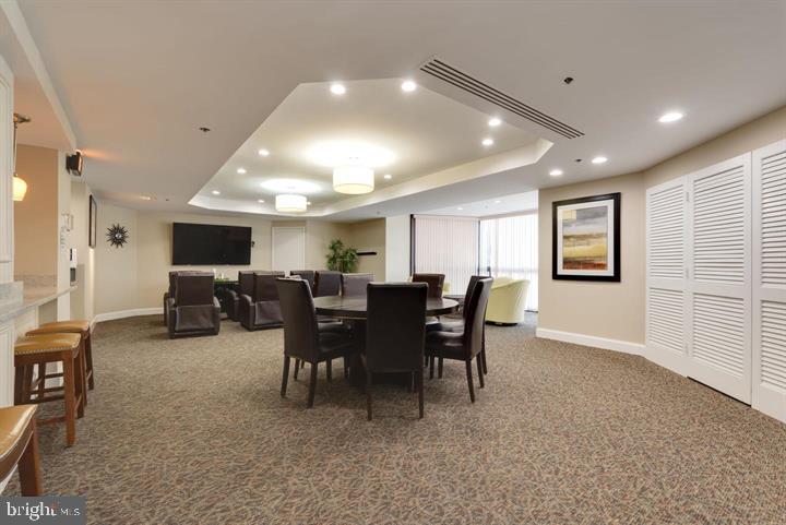 900 N STAFFORD ST #1117, ARLINGTON, Virginia 22203, 3 Bedrooms Bedrooms, ,2 BathroomsBathrooms,Residential,For sale,900 N STAFFORD ST #1117,VAAR2064330 MLS # VAAR2064330