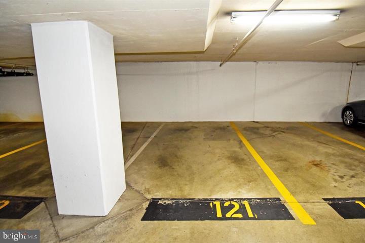 900 N STAFFORD ST #1117, ARLINGTON, Virginia 22203, 3 Bedrooms Bedrooms, ,2 BathroomsBathrooms,Residential,For sale,900 N STAFFORD ST #1117,VAAR2064330 MLS # VAAR2064330