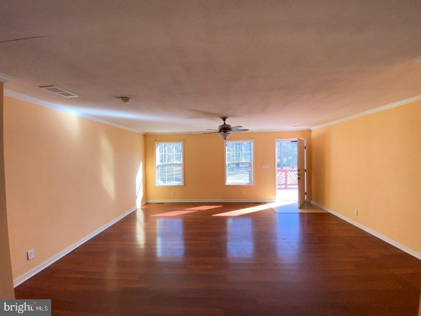 1085 RENRUT RD, BRODNAX, Virginia 23920, 4 Bedrooms Bedrooms, 10 Rooms Rooms,3 BathroomsBathrooms,Residential,For sale,1085 RENRUT RD,VALB2000064 MLS # VALB2000064