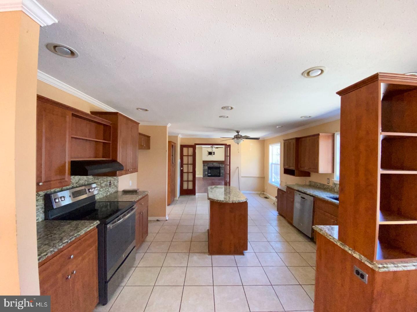 1085 RENRUT RD, BRODNAX, Virginia 23920, 4 Bedrooms Bedrooms, 10 Rooms Rooms,3 BathroomsBathrooms,Residential,For sale,1085 RENRUT RD,VALB2000064 MLS # VALB2000064