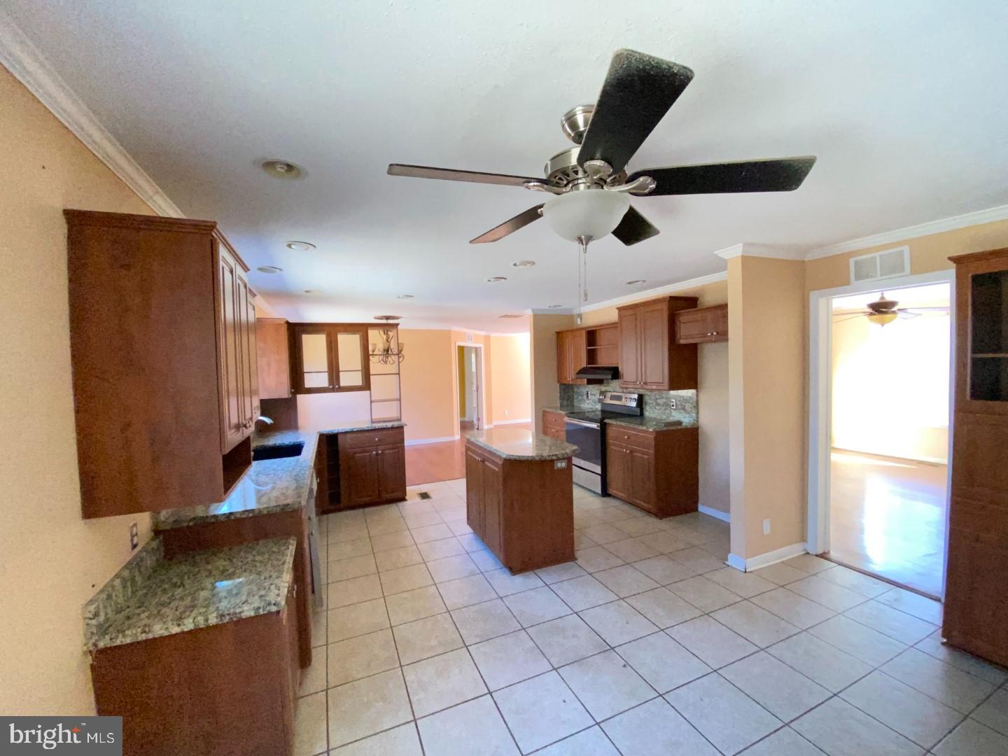 1085 RENRUT RD, BRODNAX, Virginia 23920, 4 Bedrooms Bedrooms, 10 Rooms Rooms,3 BathroomsBathrooms,Residential,For sale,1085 RENRUT RD,VALB2000064 MLS # VALB2000064