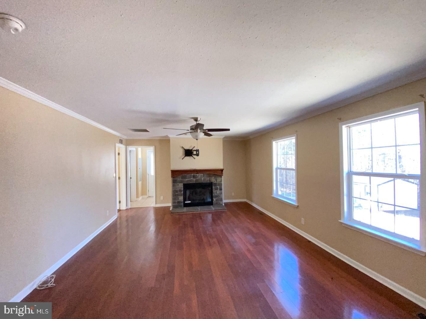 1085 RENRUT RD, BRODNAX, Virginia 23920, 4 Bedrooms Bedrooms, 10 Rooms Rooms,3 BathroomsBathrooms,Residential,For sale,1085 RENRUT RD,VALB2000064 MLS # VALB2000064