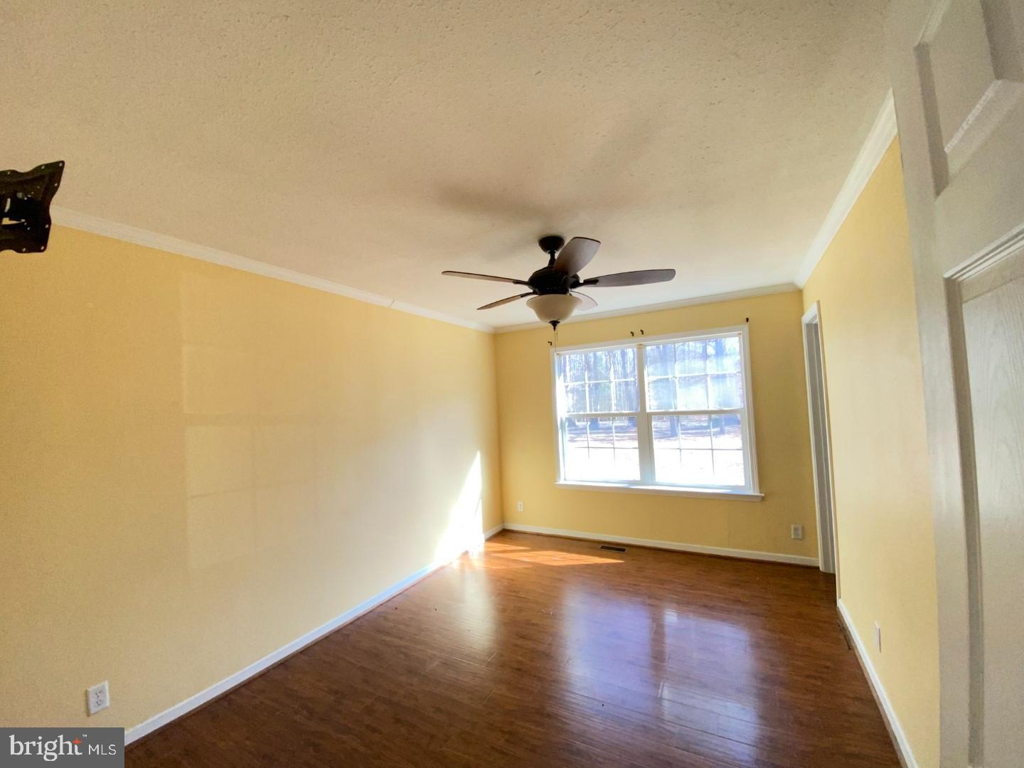 1085 RENRUT RD, BRODNAX, Virginia 23920, 4 Bedrooms Bedrooms, 10 Rooms Rooms,3 BathroomsBathrooms,Residential,For sale,1085 RENRUT RD,VALB2000064 MLS # VALB2000064