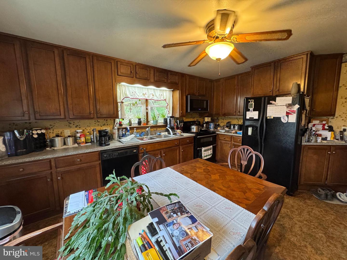 20 VICTORY LN, CASTLETON, Virginia 22716, 3 Bedrooms Bedrooms, ,3 BathroomsBathrooms,Residential,For sale,20 VICTORY LN,VARP2002292 MLS # VARP2002292