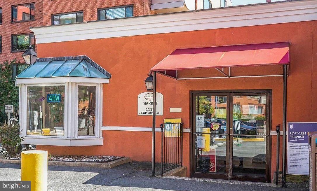 1021 ARLINGTON BLVD #330, ARLINGTON, Virginia 22209, 1 Bedroom Bedrooms, ,1 BathroomBathrooms,Residential,For sale,1021 ARLINGTON BLVD #330,VAAR2064332 MLS # VAAR2064332