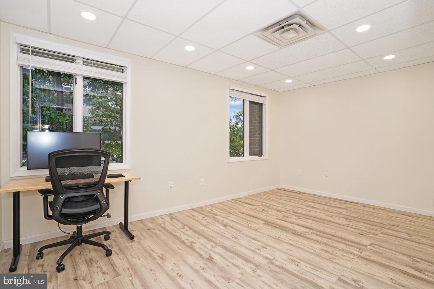8304 OLD COURTHOUSE RD #B, VIENNA, Virginia 22182, ,Land,For sale,8304 OLD COURTHOUSE RD #B,VAFX2270050 MLS # VAFX2270050