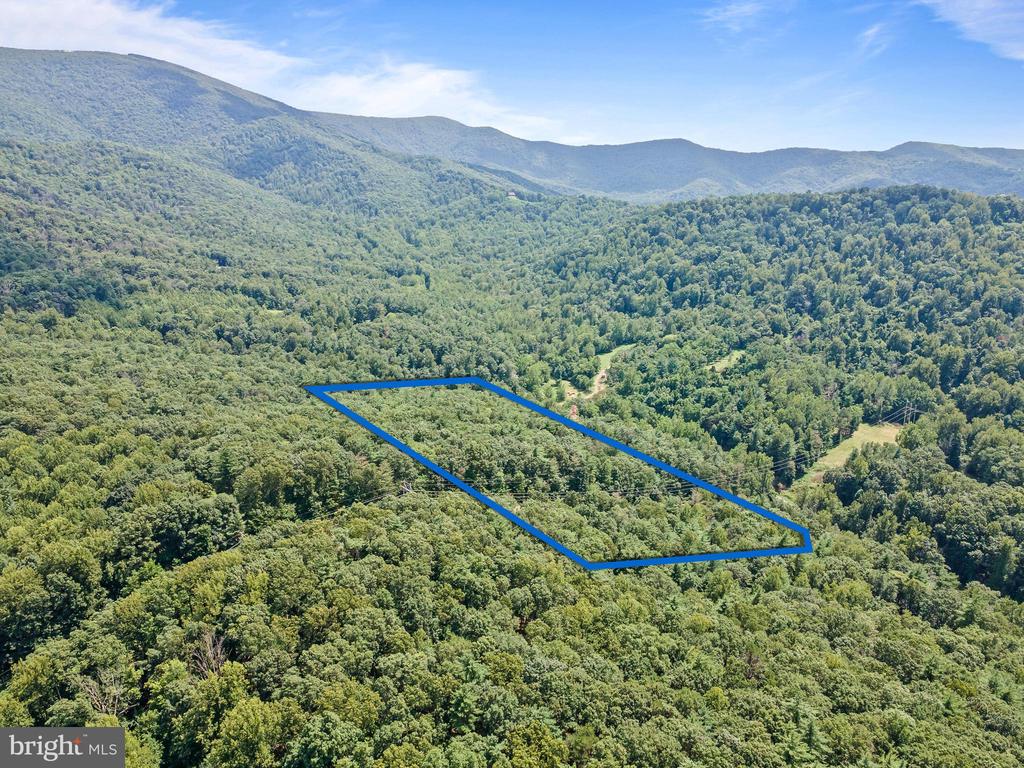 303 JORDAN HOLLOW RD, STANLEY, Virginia 22851, 2 Bedrooms Bedrooms, ,2 BathroomsBathrooms,Residential,303 JORDAN HOLLOW RD,VAPA2005164 MLS # VAPA2005164