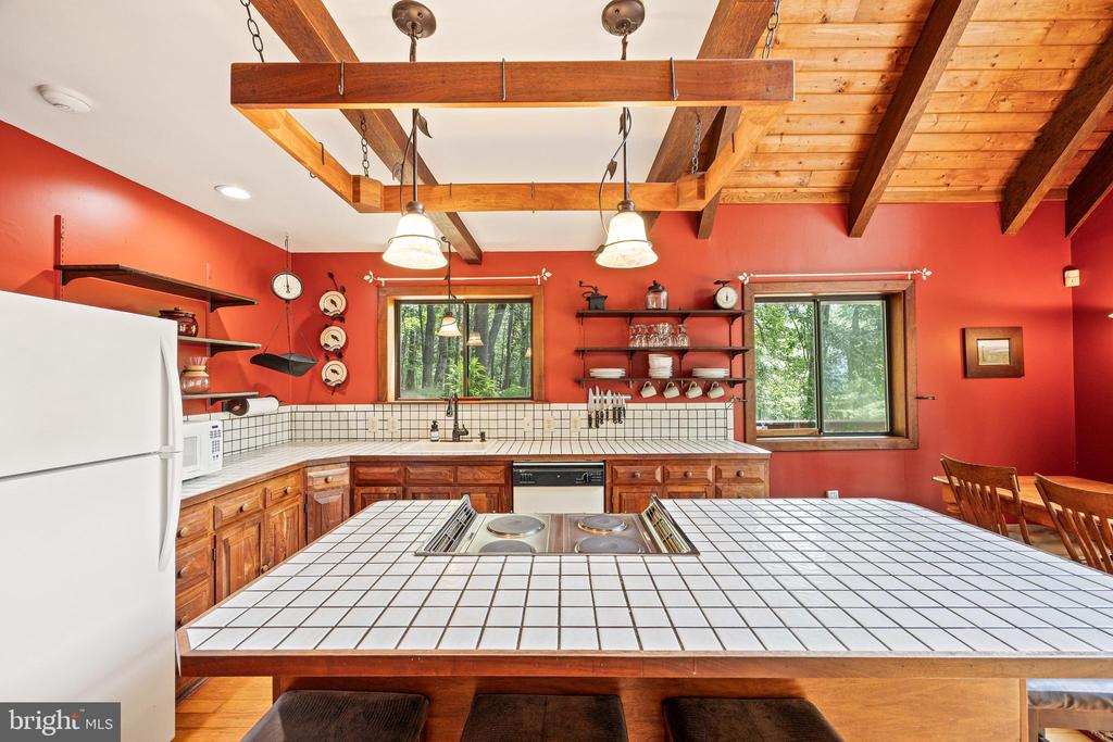 303 JORDAN HOLLOW RD, STANLEY, Virginia 22851, 2 Bedrooms Bedrooms, ,2 BathroomsBathrooms,Residential,303 JORDAN HOLLOW RD,VAPA2005164 MLS # VAPA2005164