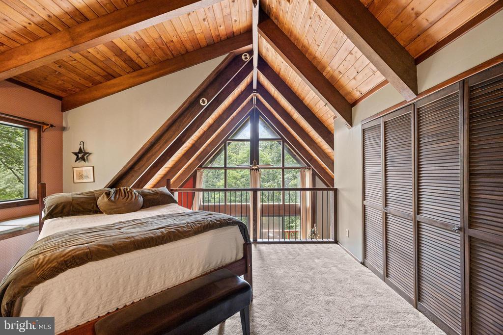 303 JORDAN HOLLOW RD, STANLEY, Virginia 22851, 2 Bedrooms Bedrooms, ,2 BathroomsBathrooms,Residential,303 JORDAN HOLLOW RD,VAPA2005164 MLS # VAPA2005164