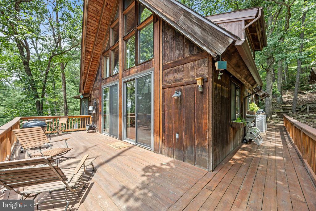 303 JORDAN HOLLOW RD, STANLEY, Virginia 22851, 2 Bedrooms Bedrooms, ,2 BathroomsBathrooms,Residential,303 JORDAN HOLLOW RD,VAPA2005164 MLS # VAPA2005164