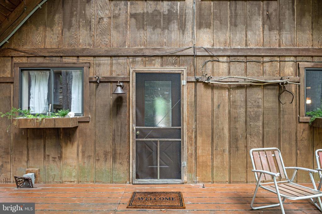 303 JORDAN HOLLOW RD, STANLEY, Virginia 22851, 2 Bedrooms Bedrooms, ,2 BathroomsBathrooms,Residential,303 JORDAN HOLLOW RD,VAPA2005164 MLS # VAPA2005164