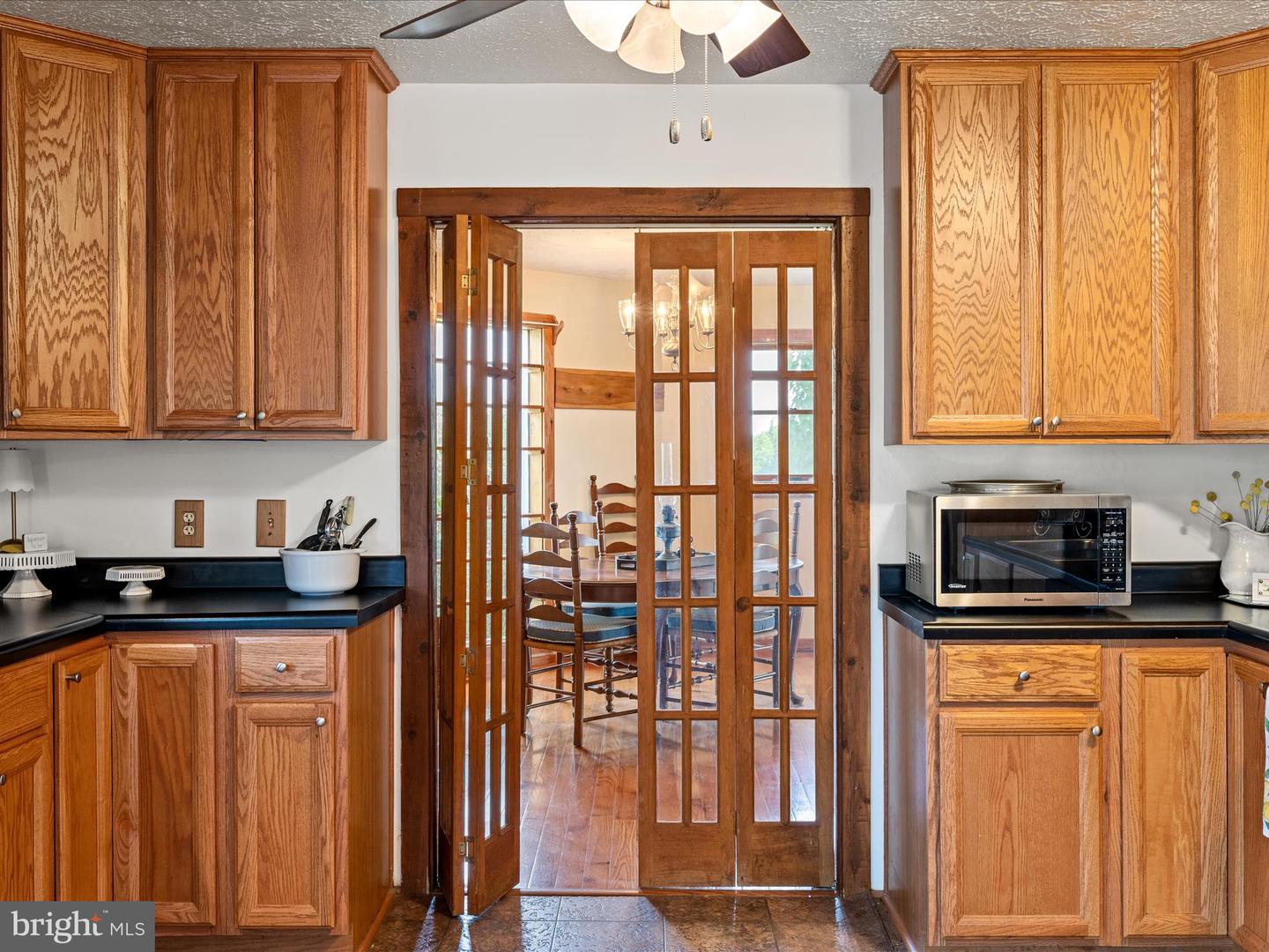 2064 SULPHUR SPRINGS RD, MIDDLETOWN, Virginia 22645, 3 Bedrooms Bedrooms, ,3 BathroomsBathrooms,Residential,For sale,2064 SULPHUR SPRINGS RD,VAWR2011706 MLS # VAWR2011706