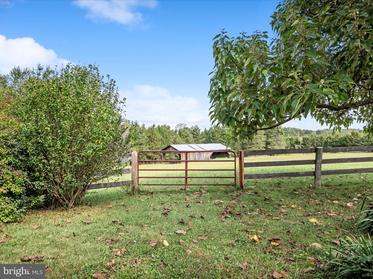 2064 SULPHUR SPRINGS RD, MIDDLETOWN, Virginia 22645, 3 Bedrooms Bedrooms, ,3 BathroomsBathrooms,Residential,For sale,2064 SULPHUR SPRINGS RD,VAWR2011706 MLS # VAWR2011706