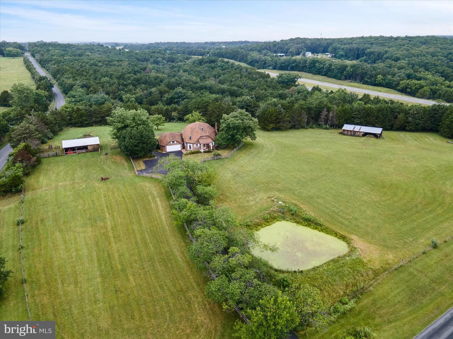 2064 SULPHUR SPRINGS RD, MIDDLETOWN, Virginia 22645, 3 Bedrooms Bedrooms, ,3 BathroomsBathrooms,Residential,For sale,2064 SULPHUR SPRINGS RD,VAWR2011706 MLS # VAWR2011706