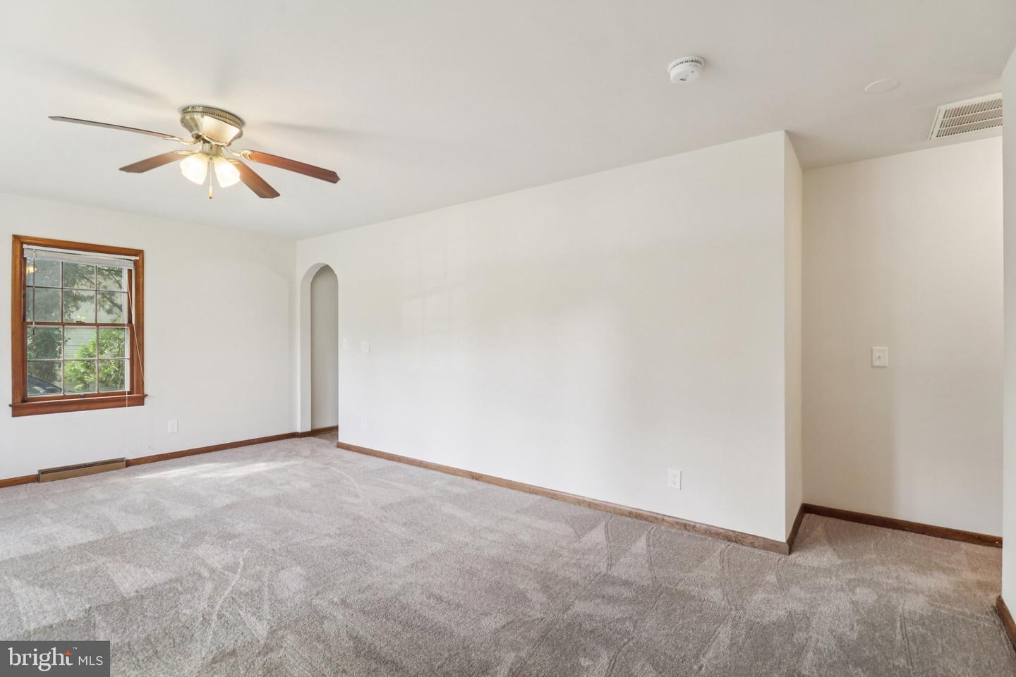 848 LINCOLN DR, FREDERICKSBURG, Virginia 22407, 3 Bedrooms Bedrooms, ,1 BathroomBathrooms,Residential,For sale,848 LINCOLN DR,VASP2034718 MLS # VASP2034718