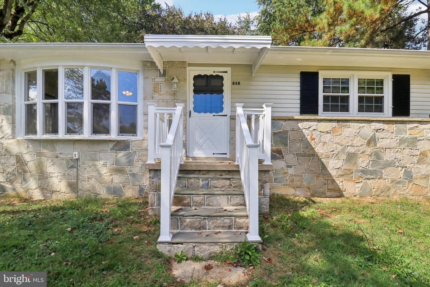 848 LINCOLN DR, FREDERICKSBURG, Virginia 22407, 3 Bedrooms Bedrooms, ,1 BathroomBathrooms,Residential,For sale,848 LINCOLN DR,VASP2034718 MLS # VASP2034718
