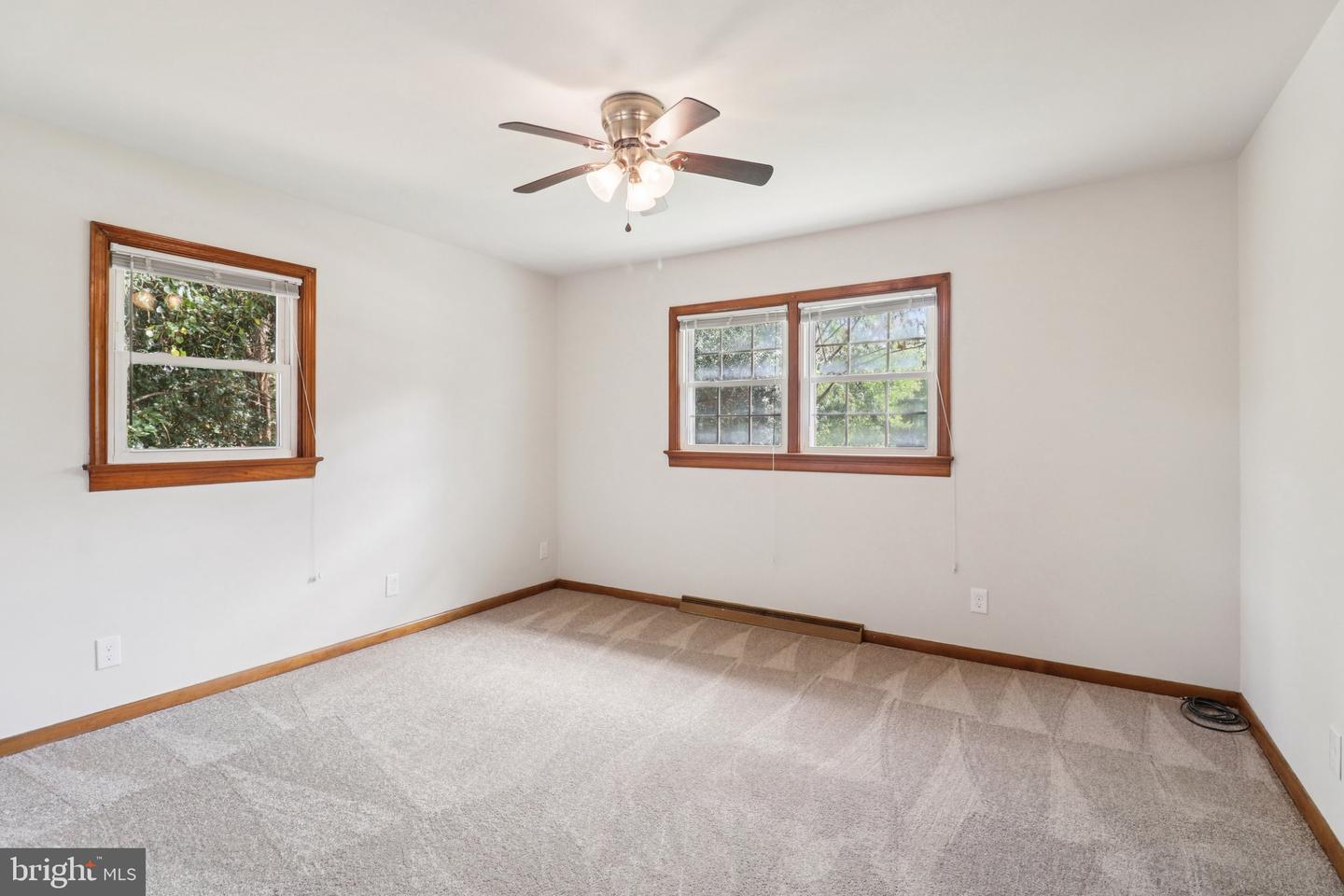 848 LINCOLN DR, FREDERICKSBURG, Virginia 22407, 3 Bedrooms Bedrooms, ,1 BathroomBathrooms,Residential,For sale,848 LINCOLN DR,VASP2034718 MLS # VASP2034718
