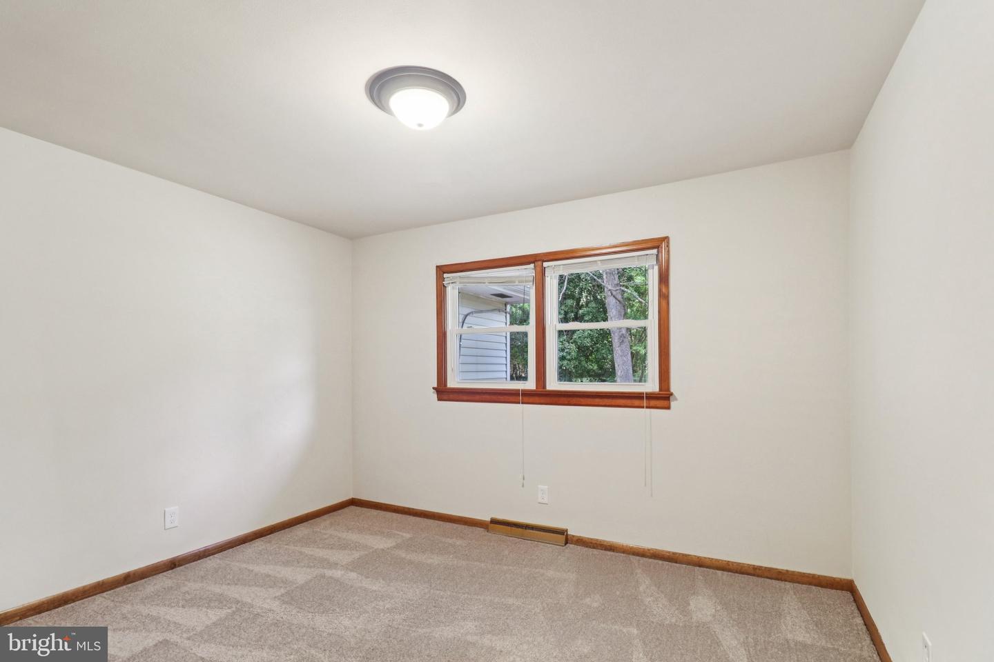 848 LINCOLN DR, FREDERICKSBURG, Virginia 22407, 3 Bedrooms Bedrooms, ,1 BathroomBathrooms,Residential,For sale,848 LINCOLN DR,VASP2034718 MLS # VASP2034718