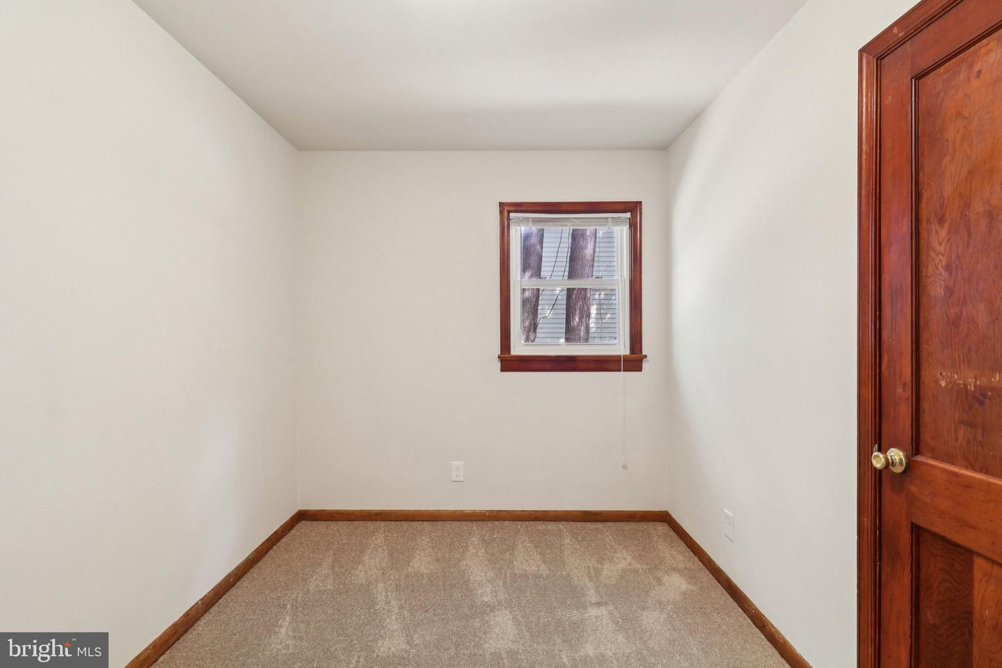 848 LINCOLN DR, FREDERICKSBURG, Virginia 22407, 3 Bedrooms Bedrooms, ,1 BathroomBathrooms,Residential,For sale,848 LINCOLN DR,VASP2034718 MLS # VASP2034718