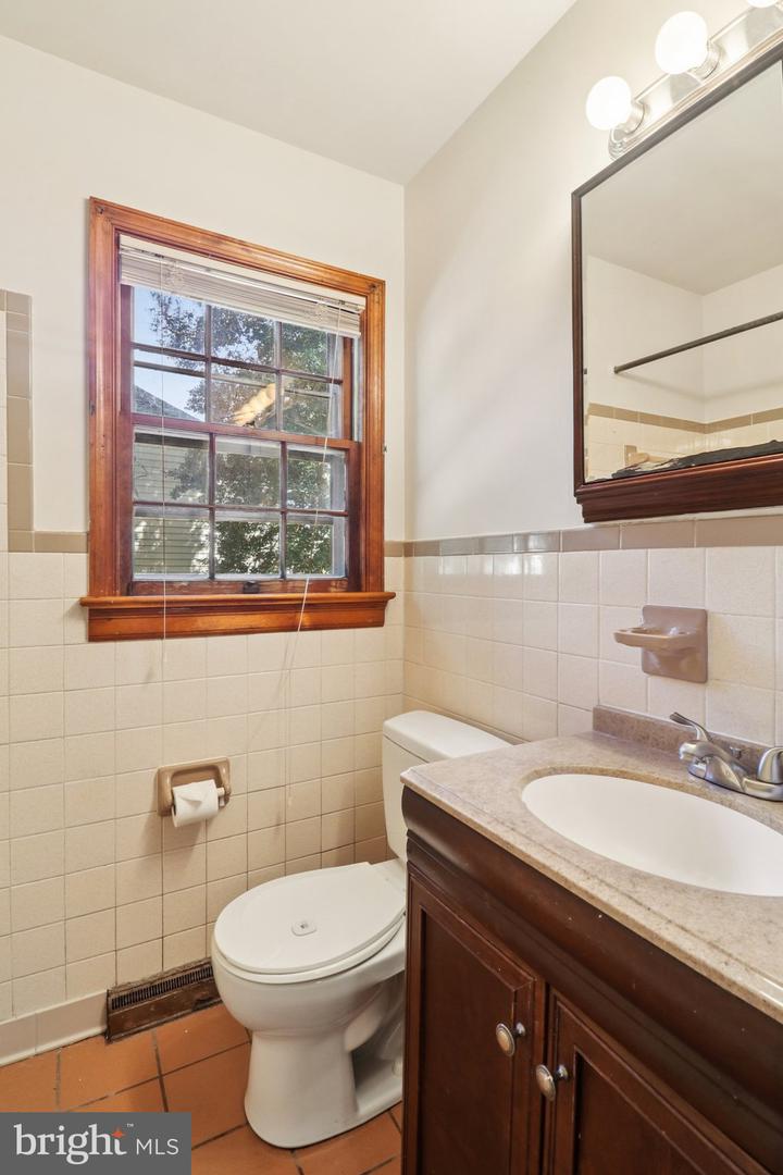 848 LINCOLN DR, FREDERICKSBURG, Virginia 22407, 3 Bedrooms Bedrooms, ,1 BathroomBathrooms,Residential,For sale,848 LINCOLN DR,VASP2034718 MLS # VASP2034718