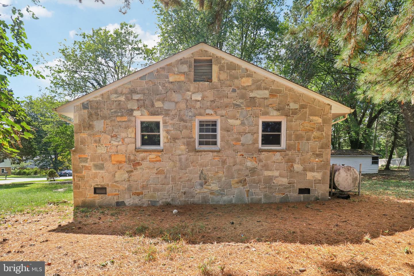 848 LINCOLN DR, FREDERICKSBURG, Virginia 22407, 3 Bedrooms Bedrooms, ,1 BathroomBathrooms,Residential,For sale,848 LINCOLN DR,VASP2034718 MLS # VASP2034718